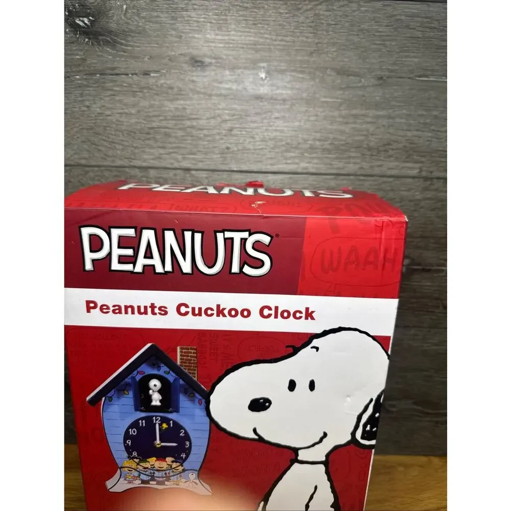 Mark Feldstein & Associates Peanuts Gang Snoopy Linus Lucy ICY Blue 17 x 9 NEW